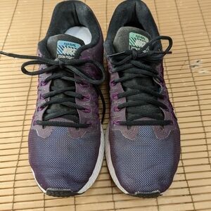 Nike iD Free Run 5.0  526812-902 women's sz 11W. Rare 902 color weigh. Great con